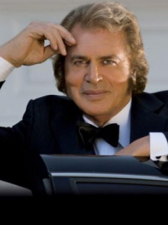 Engelbert Humperdinck Live in Dubai artwork  4693
