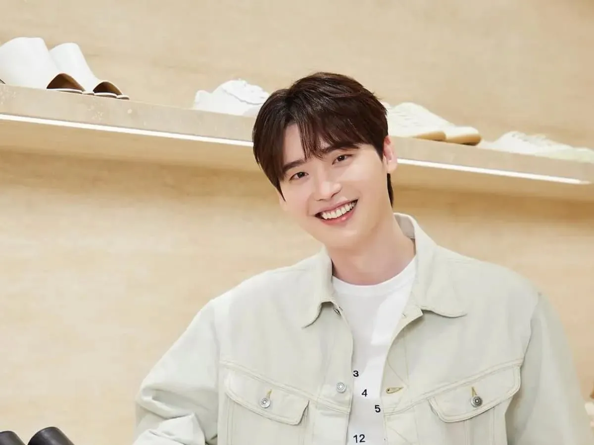 Lee Jong Suk Dubai