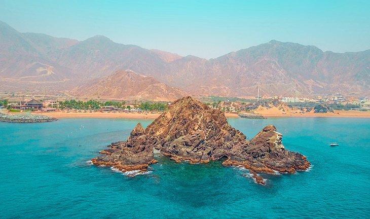 Dibba rock