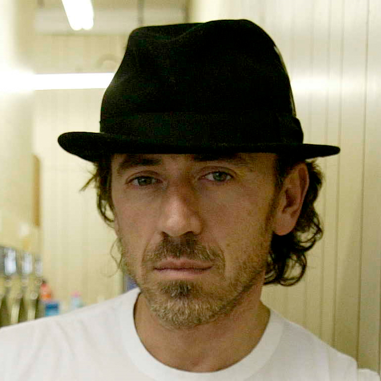 Benny benassi фото